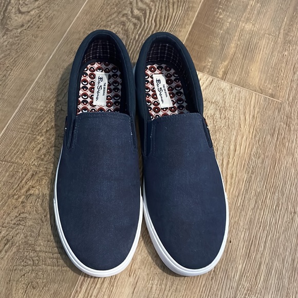 Ben Sherman slip on - brand new never worn - Picture 2 of 5